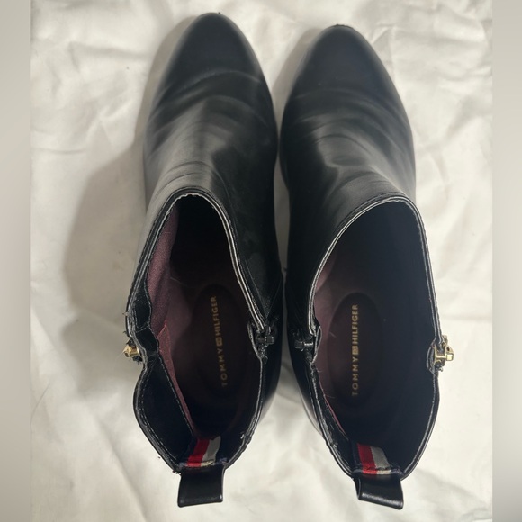 Black Tommy Hilfiger Wedge - Picture 4 of 7